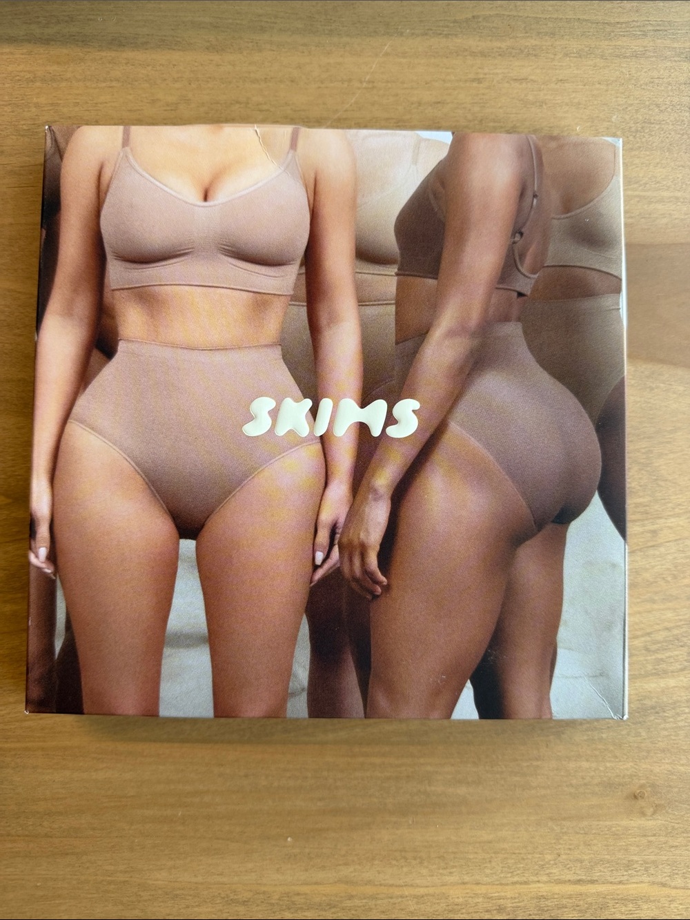 NWT SKIMS Seamless Mid-Waist Brief -Sienna